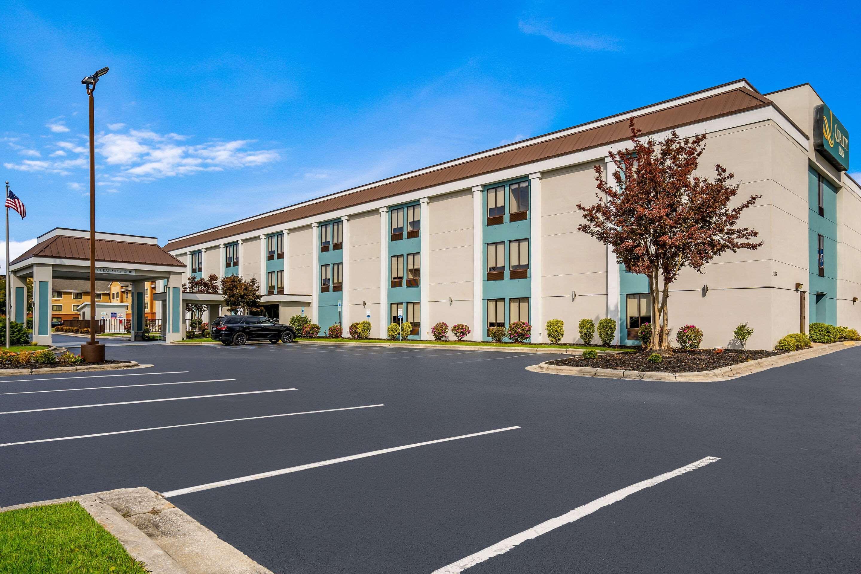 Quality Inn Jacksonville Near Camp Lejeune Exterior foto